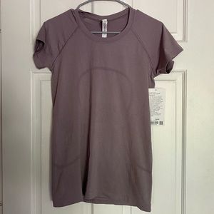 New lululemon swiftly tshirt